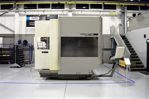 Werksüberholung einer DMG MORI DMU 125P mit Heidenhain iTNC 530