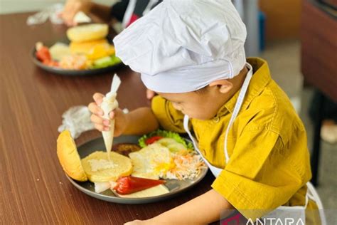 Swiss Belhotel Pangkalpinang Tawarkan Paket Kelas Memasak Anak Hanya