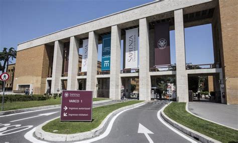 Roma La Sapienza Üniversitesi İtalya da Eğitim