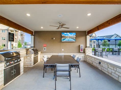 Bbq Area Sanctuary At Jacobs Reserve Houston Apartment Hunter