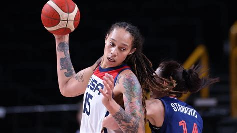 Tokyo Olympics 2020: U.S. women's basketball crushes Serbia to advance ...