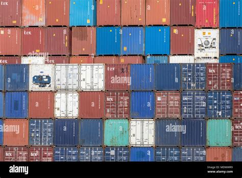 Colourful Shipping Containers Hi Res Stock Photography And Images Alamy