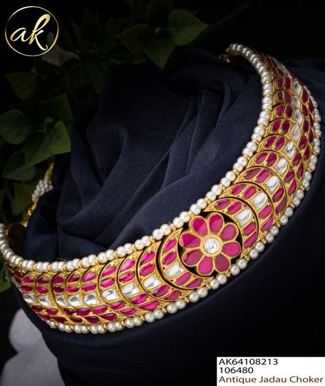 Pin By Gold Jewels To Buy This Whats On Antique Jadau Necklace