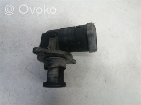 00005320B1 Mercedes Benz E W211 EGR Valve 00005320B1 EzParts Used