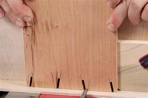 Dovetail Table Saw Jig