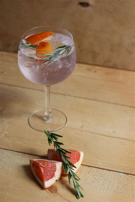 What Is Buckingham Palace Gin 2024
