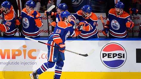 Knoblauch S Lineup Changes Help Lead Oilers To Victory Over Stars In