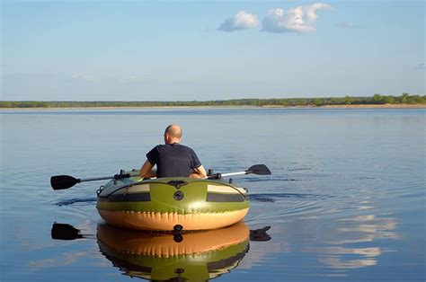 6 Best Inflatable Canoe Reviews 2023 - Blow Up for One & Two Person