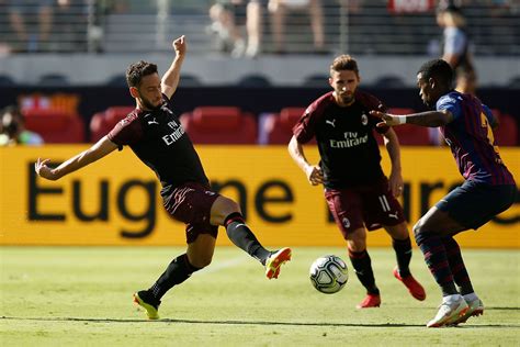 Icc Match Recap Ac Milan Beat Barcelona 1 0 In The International