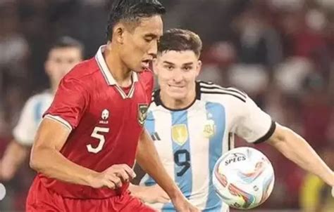 Dari Dimas Drajad Ernando Hingga Rizky Ridho Pamer Jersey Argentina