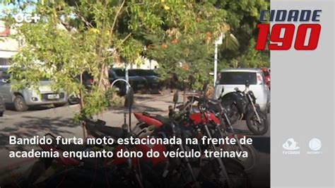 Bandido Furta Moto Estacionada Na Frente De Academia Enquanto Dono Do