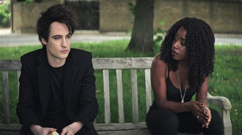 The Sandman Review Netflixs Adaptation Is Almost Too Faithful To