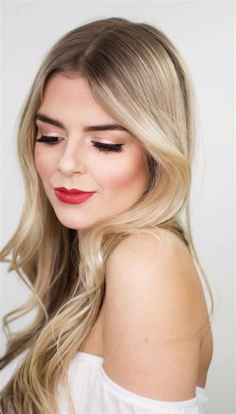 Blonde With Bold Brows Cat Eye And Red Lips Bridal Makeup Red Lips