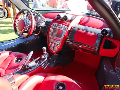 Pagani Huayra Red Interior