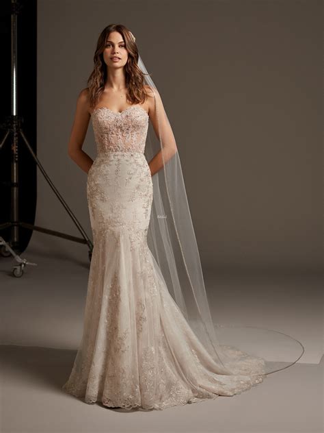 AQUARIUS Wedding Dress From Pronovias Hitched Co Uk