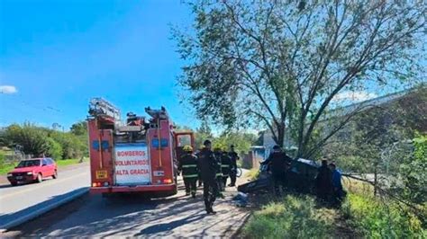 Córdoba tras un raid delictivo y fuga una mujer murió en accidente