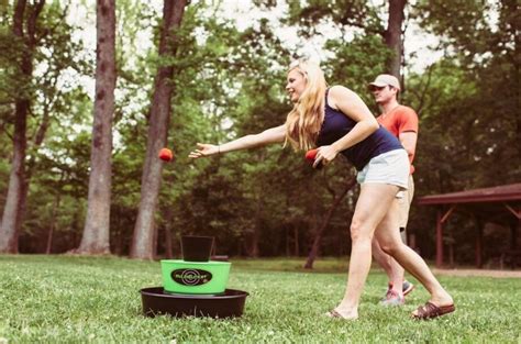 Best Outdoor Yard Games for Adults | PingPongBros