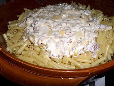 Recette de Macaronis à la carbonara au mascarpone