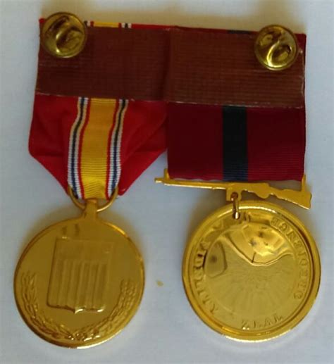 Marine Corps Good Conduct National Defense Service Medals Ebay