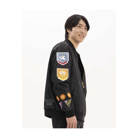 Pokémon Go Trainer Gear Level 50 Jacket Adult Pokémon Center