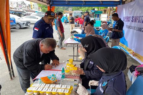 Jelang Tahun Baru BNNK Dan Lintas Sektor Gelar Tes Urine Di Pos Boom