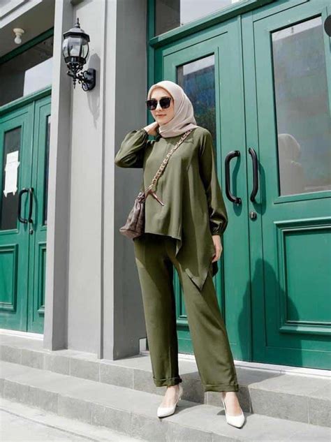 Baju Hijau Army Cocok Dengan Jilbab Warna Apa Homecare24