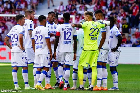 Aj Auxerre Record D Abonn S Pour Le Retour En Ligue