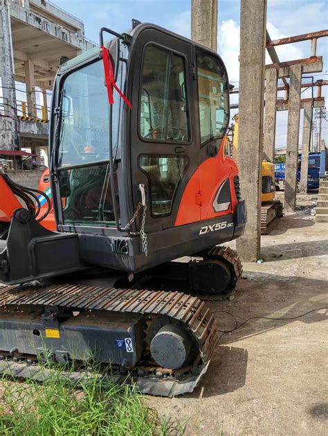 Used Doosan Dx Small Crawler Hydraulic Excavator Price Discount