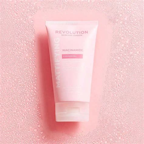 Revolution Skincare Niacinamide Oil Control Gel Cleanser 150ml Ohsogo