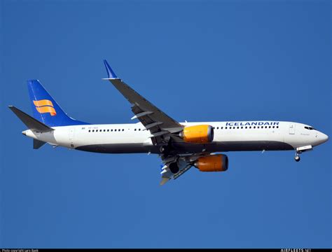 Icelandair Boeing Ng Max Tf Icc Photo Airfleets Aviation