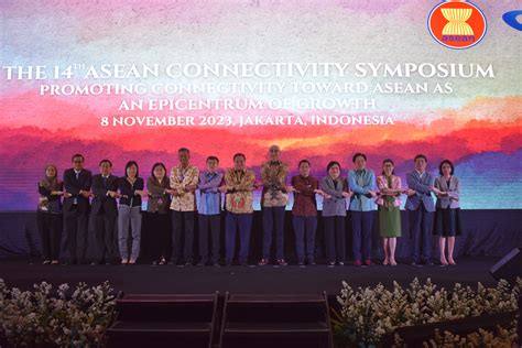 Advancing Connectivity Toward Aseans Epicentrum Of Growth Asean