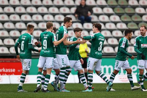 Sieg im ersten Wintertest VfB Lübeck gewinnt mit 2 1 gegen den