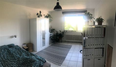 Helles WG Zimmer In 2er WG Mit Wohnzimmer Am Bismarckplatz Neustadt