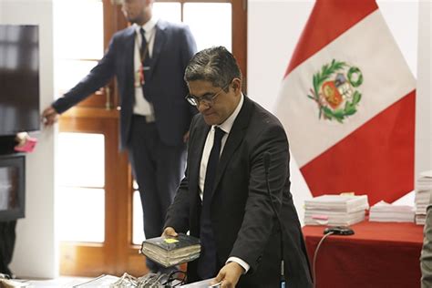 Fiscal José Pérez Corrige Otra Vez Acusación Contra Fuerza Popular