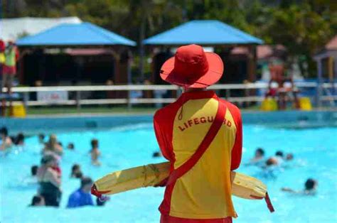 Pool Lifeguard Course - Airlie Beach Swim Centre