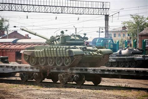 Russian Huge Tank Losses In Ukraine Lead To Reactivate Old T 62 Mbts Ukraine Russia Conflict