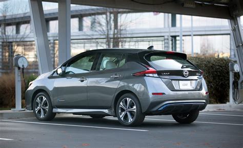 2021 Nissan Leaf Review Pricing And Specs