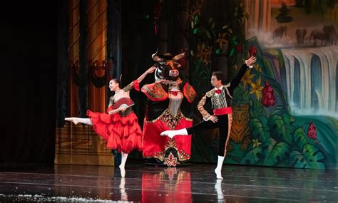 Nutcracker Ballet Nutcracker Magical Christmas Ballet Groupon