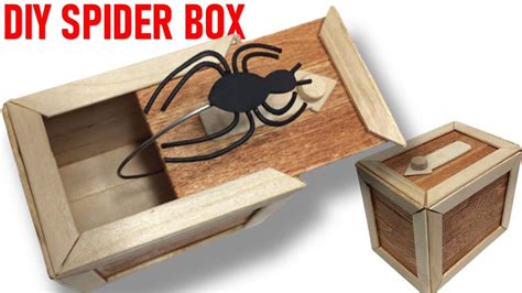 Spider Scare Box with Popsicle Sticks