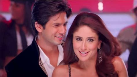 Heres How Shahid Kapoor Reacted After Seeing Pregnant Kareena Kapoor