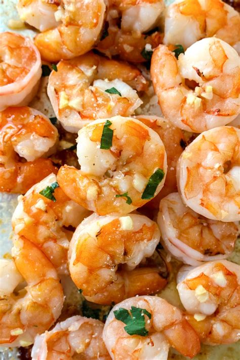 GARLIC BÜTTER BAKED SHRIMP | Aimer La Cuisine