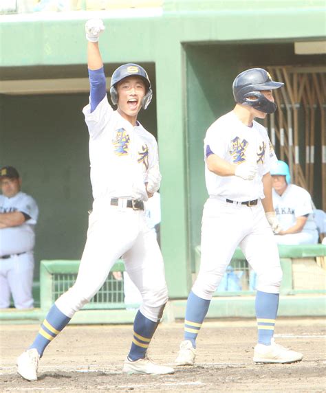 聖光学院が3年連続東北大会出場 公式戦初完投の高野結羽が投打で躍動「無心になれた」／福島 高校野球写真ニュース 日刊スポーツ