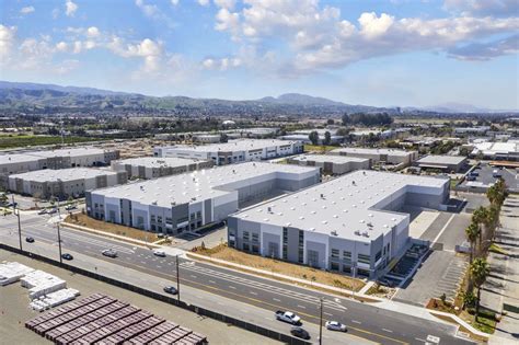 Dedeaux Properties Sells California Warehouse With 20000 Square Feet