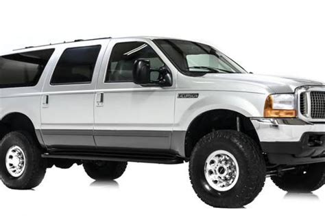 2001 Ford Excursion Review And Ratings Edmunds