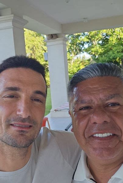 Se Reunieron Chiqui Tapia Y Scaloni Los Detalles De La Charla Y El