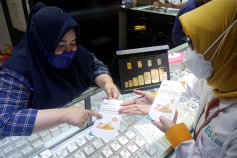 Produk Gadai Dan Cicil Emas Bank Syariah Indonesia Cobisnis