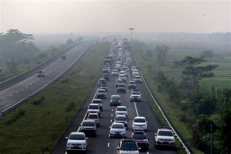 Tarif Tol Jakarta Bandung Lengkap Per Gerbang Tolnya