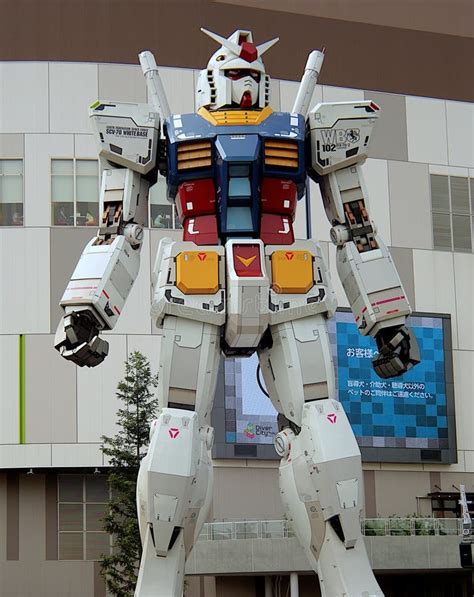 Robot Animado Japon S Gigante El Gundam Rx Imagen De Archivo