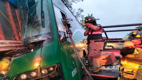 Accidente En La Autopista Del Sol Deja 4 Lesionados Unotv