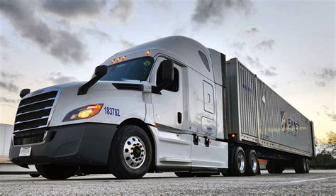 Knight Swift Apuesta Por El Transporte Intermodal Con El Tren T MEC De